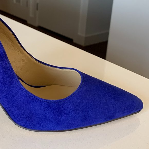 Ann Taylor Suede Pumps in Royal Blue, 3.5" heel, Sz 8 I Like Princess Kate !! - Picture 3 of 9